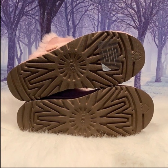 UGG Bailey Button II Short Shearling Lined Pink Suede Winter Boots New 6 37 - Picture 9 of 12